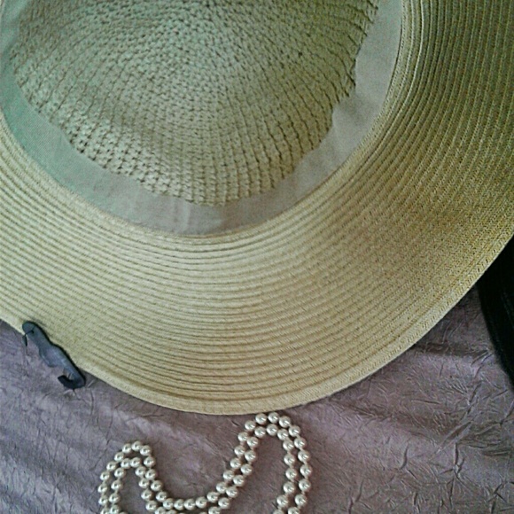 Gifted👒 FUN FLOPPY SUN HAT 👒 - Picture 6 of 8